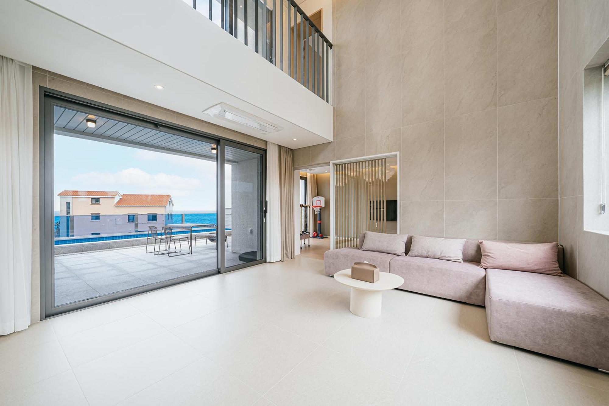 Ddosi Aewol Pool Villa Jeju Exterior photo